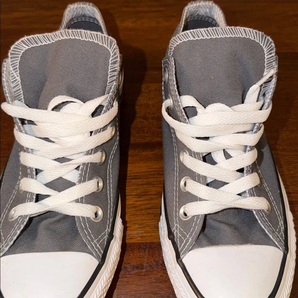 Converse 554880F ladies US 8 Chuck Taylor Double Tongue Low Top Ox Gray NWOT - Picture 3 of 10